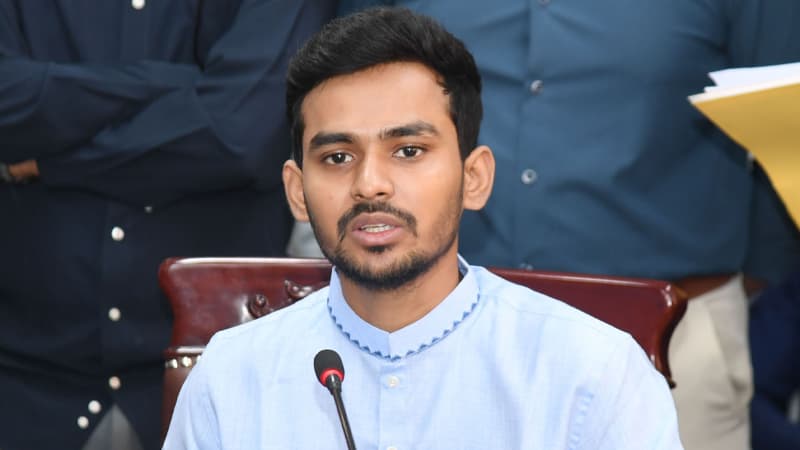 ফৌজদারি অপরাধ হলে পদত্যাগ যথেষ্ট নয়: আসিফ