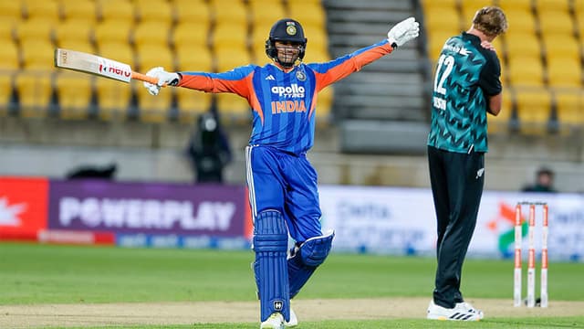 অভিষেক-সূর্যবংশীর ঝড়ে সিরিজ জয় ভারতের