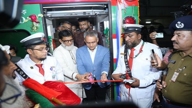 ঢাকা-কক্সবাজার ট্রেনের ভাড়া ৬৮৫ টাকা নির্ধারণ