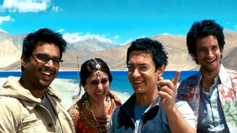 ‘থ্রি ইডিয়টস’র সিক্যুয়েল নিয়ে নতুন খবর দিলেন আমির খান ‘থ্রি ইডিয়টস’র সিক্যুয়েল নিয়ে নতুন খবর দিলেন আমির খান