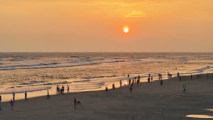 কক্সবাজারে তিন মাসের উৎসব, থাকছে যত আয়োজন ছবিতে কক্সবাজারে তিন মাসের উৎসব, থাকছে যত আয়োজন সংক্রান্ত দৃশ্য