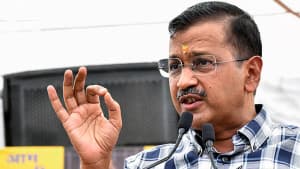 দিল্লির সাবেক মুখ্যমন্ত্রী অরবিন্দ কেজরিওয়াল আটক ছবিতে দিল্লির সাবেক মুখ্যমন্ত্রী অরবিন্দ কেজরিওয়াল আটক সংক্রান্ত দৃশ্য