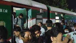 রাবির রেলস্টেশনে নিয়মিত থামবে তিতুমীর-সাগরদাঁড়ি এক্সপ্রেস রাবির রেলস্টেশনে নিয়মিত থামবে তিতুমীর-সাগরদাঁড়ি এক্সপ্রেস