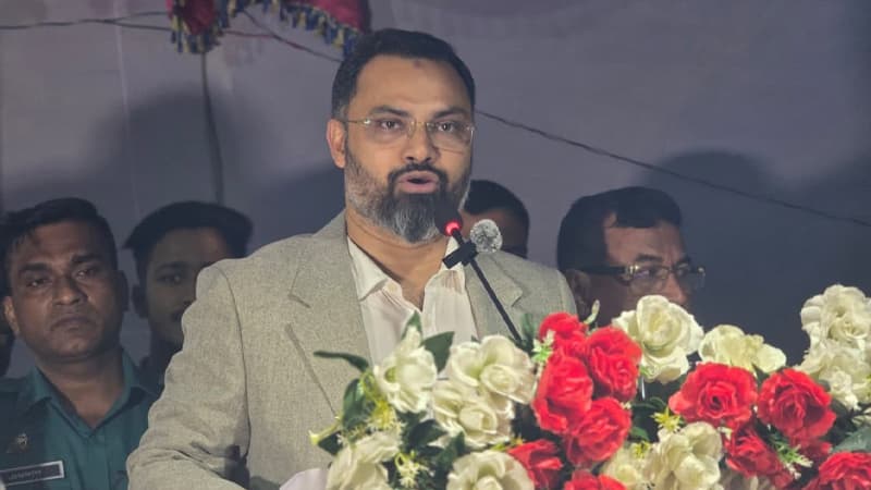 ফেসবুকে অপপ্রচার না করে জনগণের পাশে দাঁড়ান: প্রতিমন্ত্রী আমিনুল হক ফেসবুকে অপপ্রচার না করে জনগণের পাশে দাঁড়ান: প্রতিমন্ত্রী আমিনুল হক