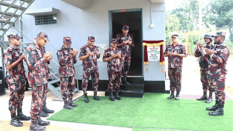 মিয়ানমার সীমান্তে বিজিবির নতুন অস্থায়ী ঘাঁটি উদ্বোধন মিয়ানমার সীমান্তে বিজিবির নতুন অস্থায়ী ঘাঁটি উদ্বোধন
