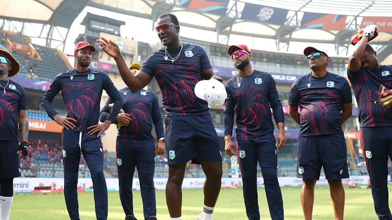 বাংলাদেশে আসার আগে ভারতে টি-টোয়েন্টির পারফরম্যান্স নিয়ে খুশি উইন্ডিজ কোচ বাংলাদেশে আসার আগে ভারতে টি-টোয়েন্টির পারফরম্যান্স নিয়ে খুশি উইন্ডিজ কোচ