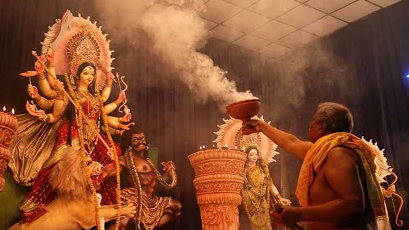 ২০২৮ সালে ১৫ দিনের ব্যবধানে শারদীয় দুর্গাপূজা হবে দু’বার! ২০২৮ সালে ১৫ দিনের ব্যবধানে শারদীয় দুর্গাপূজা হবে দু’বার!
