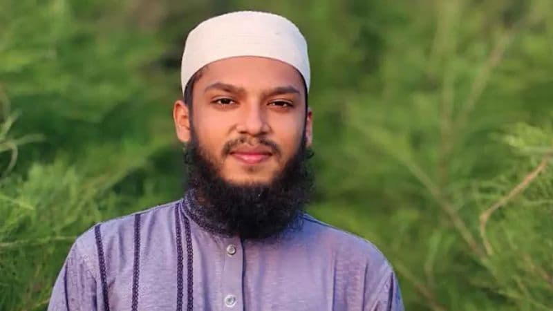সৌদির এআই হ্যাকাথনে চ্যাম্পিয়ন ইসলামী বিশ্ববিদ্যালয়ের সায়েম সৌদির এআই হ্যাকাথনে চ্যাম্পিয়ন ইসলামী বিশ্ববিদ্যালয়ের সায়েম