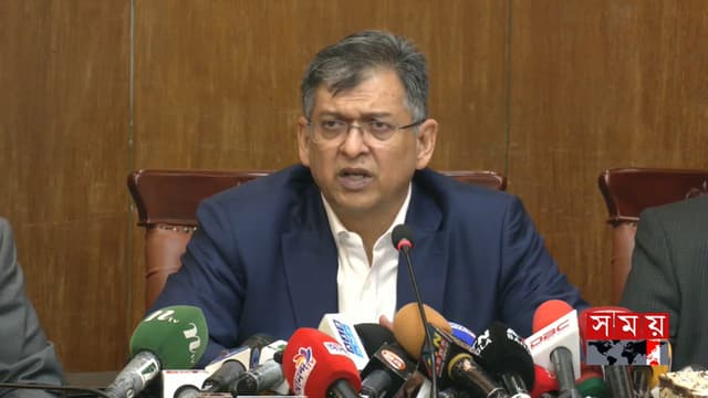পলাতক শক্তির কোনো অপতৎপরতা মেনে নেয়া হবে না: স্বরাষ্ট্রমন্ত্রী পলাতক শক্তির কোনো অপতৎপরতা মেনে নেয়া হবে না: স্বরাষ্ট্রমন্ত্রী