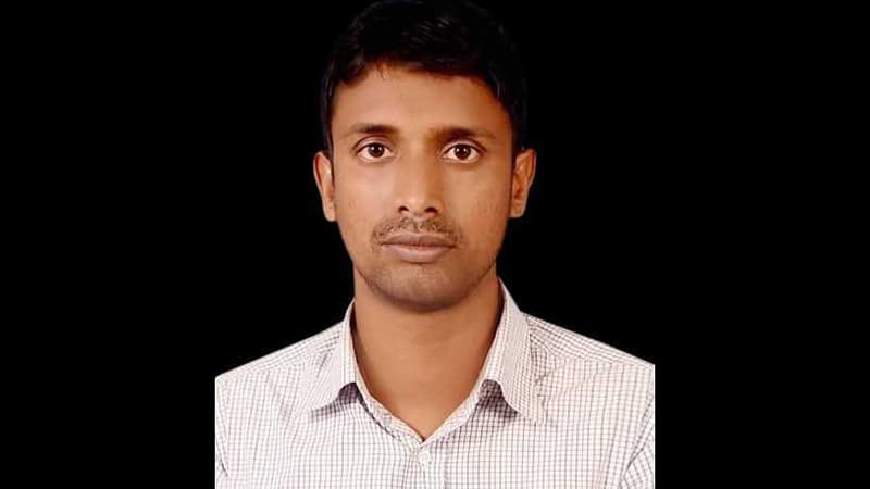 সাইবার বুলিং মামলায় খালাস পেলেন মোংলার সাংবাদিক সাইবার বুলিং মামলায় খালাস পেলেন মোংলার সাংবাদিক