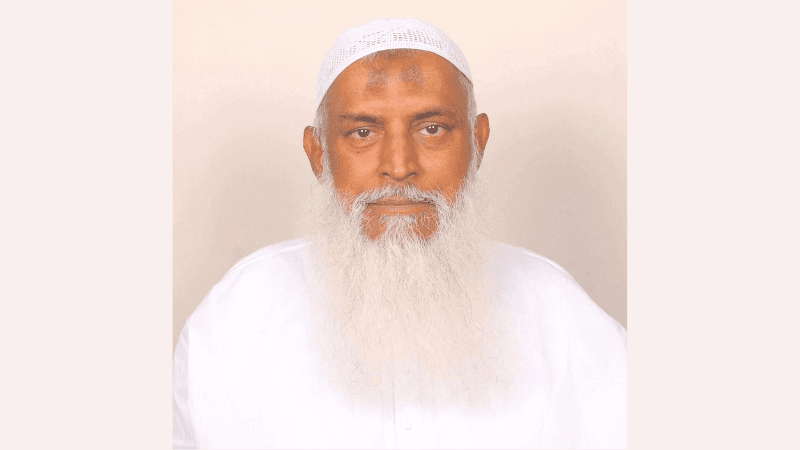 রিয়াদ বিমানবন্দরে হামলায় আহত বাংলাদেশিদের পাশে ধর্মমন্ত্রী কায়কোবাদ রিয়াদ বিমানবন্দরে হামলায় আহত বাংলাদেশিদের পাশে ধর্মমন্ত্রী কায়কোবাদ