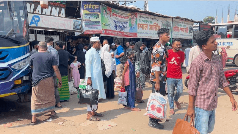 কিশোরগঞ্জে মালিকদের দ্বন্দ্বে ঢাকার সঙ্গে কয়েকটি কোম্পানির বাস চলাচল বন্ধ কিশোরগঞ্জে মালিকদের দ্বন্দ্বে ঢাকার সঙ্গে কয়েকটি কোম্পানির বাস চলাচল বন্ধ