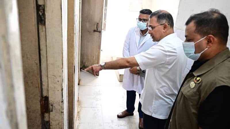 কুয়েত মৈত্রী হাসপাতাল ঘুরে অসন্তোষ প্রধানমন্ত্রীর, দিলেন ৭ দিন সময় কুয়েত মৈত্রী হাসপাতাল ঘুরে অসন্তোষ প্রধানমন্ত্রীর, দিলেন ৭ দিন সময়