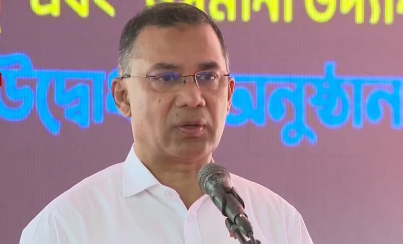 ‘জুলাই স্মৃতিস্তম্ভ’ উদ্বোধন অনুষ্ঠানে আমন্ত্রণ পেয়েও না আসায় বিরোধীদলের কঠোর সমালোচনায় প্রধানমন্ত্রী ‘জুলাই স্মৃতিস্তম্ভ’ উদ্বোধন অনুষ্ঠানে আমন্ত্রণ পেয়েও না আসায় বিরোধীদলের কঠোর সমালোচনায় প্রধানমন্ত্রী