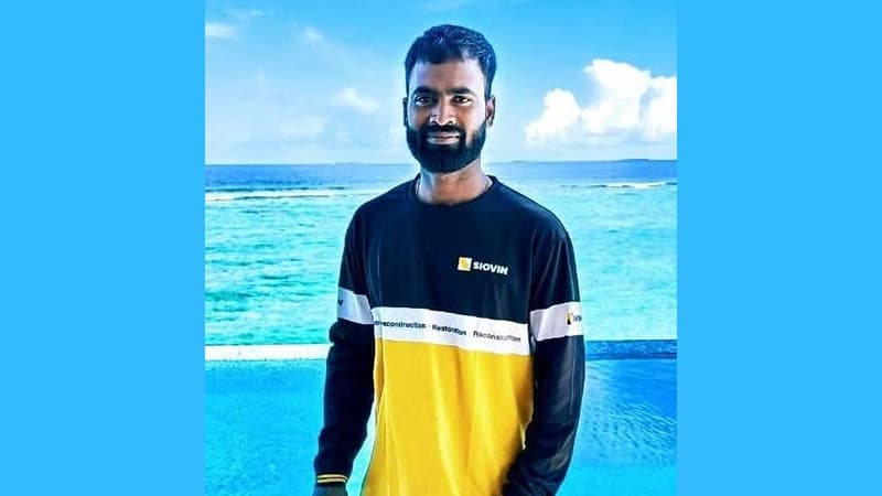 মালদ্বীপে বাংলাদেশি যুবকের ঝুলন্ত মরদেহ উদ্ধার মালদ্বীপে বাংলাদেশি যুবকের ঝুলন্ত মরদেহ উদ্ধার