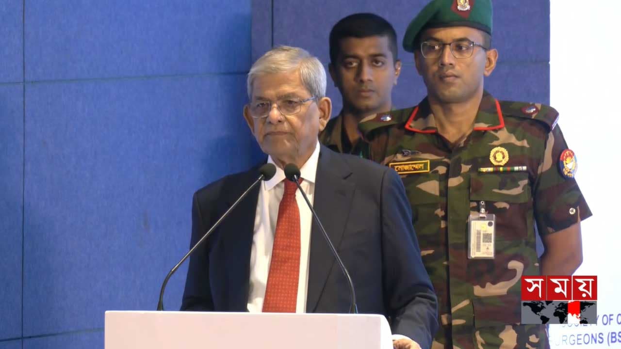 ১৭ বছরের ফ্যাসিবাদী শাসনে স্বাস্থ্যব্যবস্থার অগ্রগতি হয়নি: রাষ্ট্রপতি ১৭ বছরের ফ্যাসিবাদী শাসনে স্বাস্থ্যব্যবস্থার অগ্রগতি হয়নি: রাষ্ট্রপতি