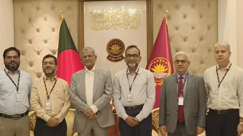 সেবার মান বাড়ানো গেলে চিকিৎসার জন্য বিদেশ যাওয়ার প্রবণতা কমবে: রাষ্ট্রপতি সেবার মান বাড়ানো গেলে চিকিৎসার জন্য বিদেশ যাওয়ার প্রবণতা কমবে: রাষ্ট্রপতি