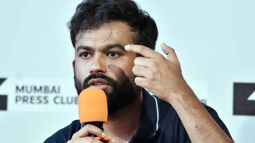‘লেহরা দো তিরঙ্গা’: ভারতজুড়ে পতাকা মিছিলের ডাক ককরোচ জনতা পার্টির ‘লেহরা দো তিরঙ্গা’: ভারতজুড়ে পতাকা মিছিলের ডাক ককরোচ জনতা পার্টির