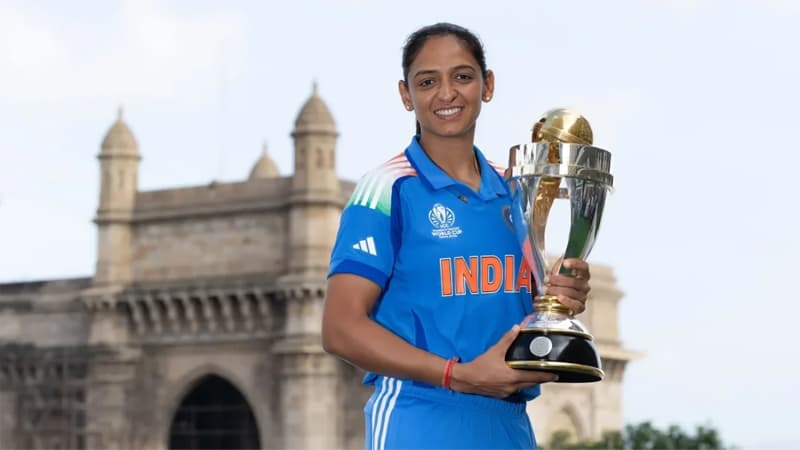ভারতের অধিনায়কত্ব ছাড়লেন হারমানপ্রীত কৌর ভারতের অধিনায়কত্ব ছাড়লেন হারমানপ্রীত কৌর