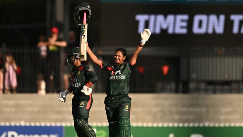 অস্ট্রেলিয়ায় ক্যারিয়ারের প্রথম সেঞ্চুরি সোবহানার অস্ট্রেলিয়ায় ক্যারিয়ারের প্রথম সেঞ্চুরি সোবহানার