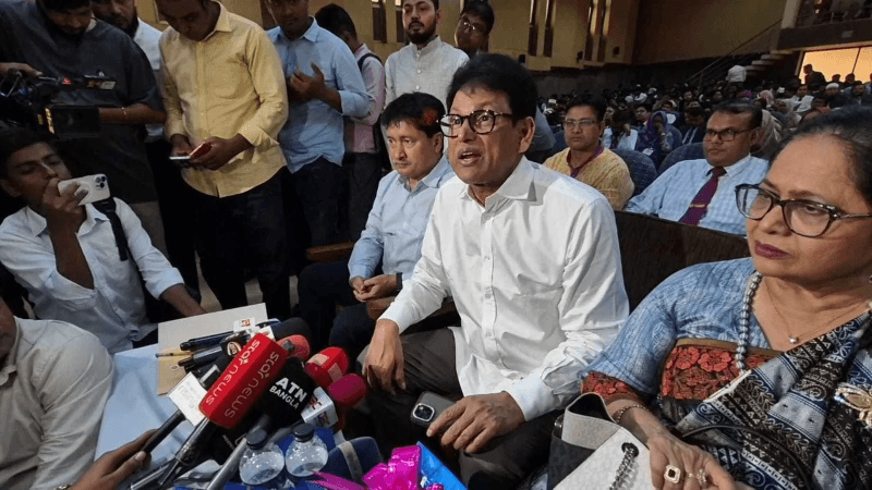 এসএসসিতে দুই বিষয়ে ফেল করলে ১৫ দিনেই পুনর্পরীক্ষা নেয়া হবে: শিক্ষামন্ত্রী এসএসসিতে দুই বিষয়ে ফেল করলে ১৫ দিনেই পুনর্পরীক্ষা নেয়া হবে: শিক্ষামন্ত্রী