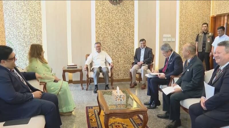 প্রধানমন্ত্রীর সঙ্গে মারুবেনি কর্পোরেশনের প্রতিনিধিদলের সৌজন্য সাক্ষাৎ প্রধানমন্ত্রীর সঙ্গে মারুবেনি কর্পোরেশনের প্রতিনিধিদলের সৌজন্য সাক্ষাৎ