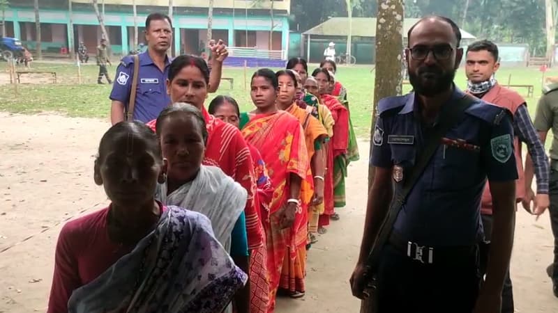 ঠাকুরগাঁও-১ আসনের উপনির্বাচনে ভোটগ্রহণ শুরু ঠাকুরগাঁও-১ আসনের উপনির্বাচনে ভোটগ্রহণ শুরু