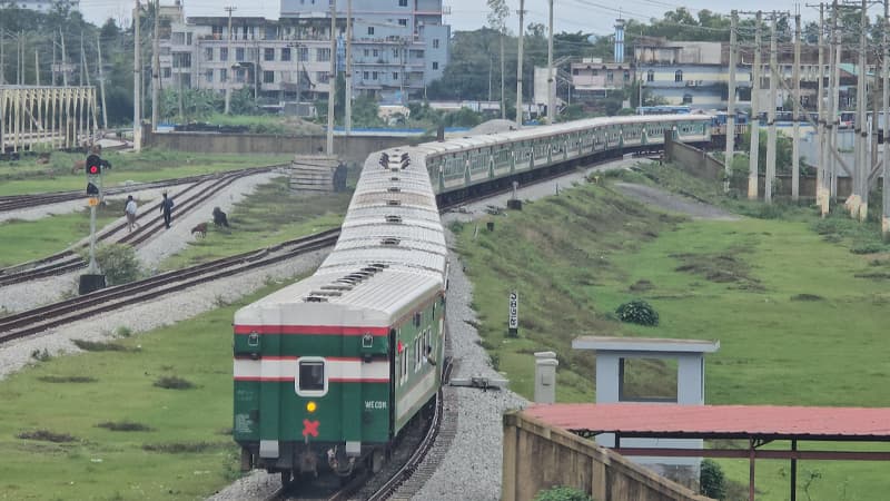 ঢাকা-কক্সবাজার রুটে যুক্ত হচ্ছে মহানগর এক্সপ্রেস, টিকিট বিক্রি শুরু আজ ঢাকা-কক্সবাজার রুটে যুক্ত হচ্ছে মহানগর এক্সপ্রেস, টিকিট বিক্রি শুরু আজ