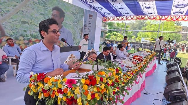 সব বিশ্ববিদ্যালয়ে স্কিল ডেভেলপমেন্ট সেন্টার স্থাপনের উদ্যোগ নেয়া হচ্ছে: ইউজিসি সদস্য ড. মামুন সব বিশ্ববিদ্যালয়ে স্কিল ডেভেলপমেন্ট সেন্টার স্থাপনের উদ্যোগ নেয়া হচ্ছে: ইউজিসি সদস্য ড. মামুন