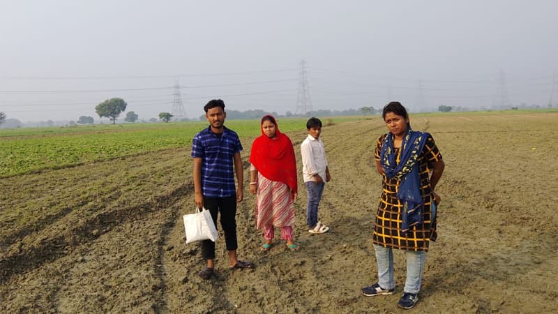 কুষ্টিয়া সীমান্তে বিএসএফের পুশইনচেষ্টা, রুখে দিল বিজিবি কুষ্টিয়া সীমান্তে বিএসএফের পুশইনচেষ্টা, রুখে দিল বিজিবি