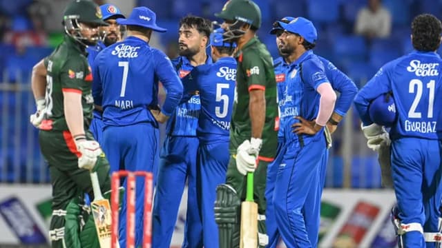 আফগানিস্তানের কাছে ৭ উইকেটে হেরে বাংলাদেশের বিদায় আফগানিস্তানের কাছে ৭ উইকেটে হেরে বাংলাদেশের বিদায়