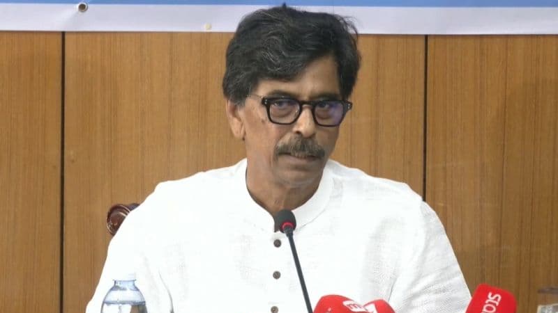 দেশে সারের সংকট নেই, পর্যাপ্ত মজুত আছে: কৃষিমন্ত্রী দেশে সারের সংকট নেই, পর্যাপ্ত মজুত আছে: কৃষিমন্ত্রী