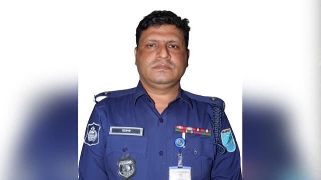 বটিয়াঘাটায় তিন গুলির ঘটনায় গ্রেফতার নেই, ওসি প্রত্যাহার বটিয়াঘাটায় তিন গুলির ঘটনায় গ্রেফতার নেই, ওসি প্রত্যাহার