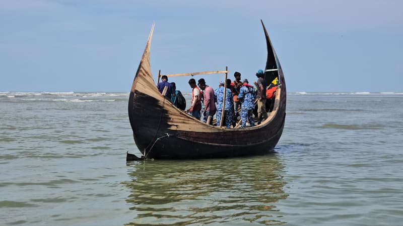 ইনানী সৈকতে পর্যটকের মৃত্যু, ভেসে যাওয়ার সময় উদ্ধার ১৫ ইনানী সৈকতে পর্যটকের মৃত্যু, ভেসে যাওয়ার সময় উদ্ধার ১৫