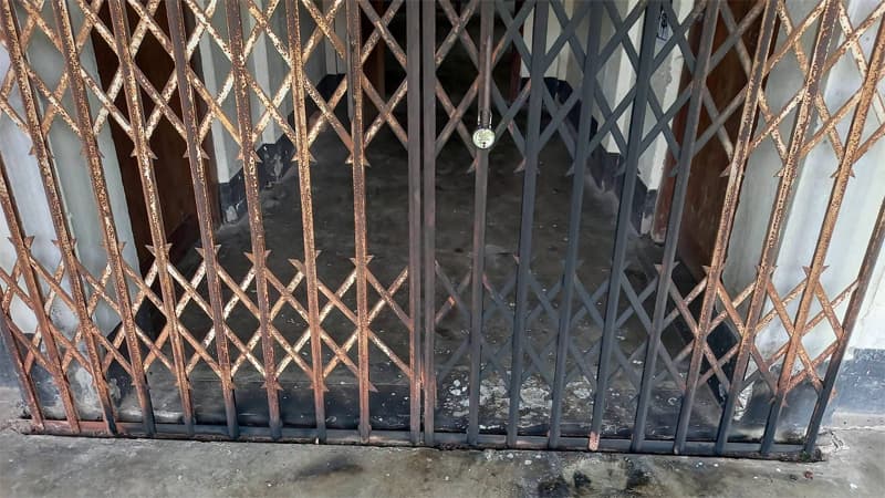রাজবাড়ী জেলা বিএনপির কার্যালয়ে আগুন দেওয়ার অভিযোগ রাজবাড়ী জেলা বিএনপির কার্যালয়ে আগুন দেওয়ার অভিযোগ